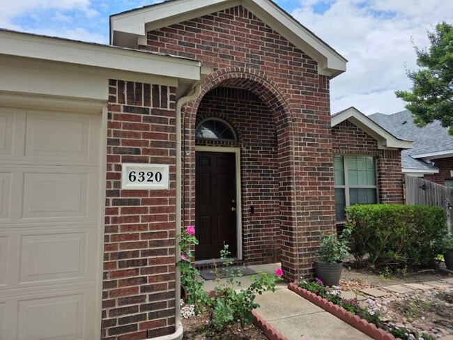 6320 Spring Ranch Dr