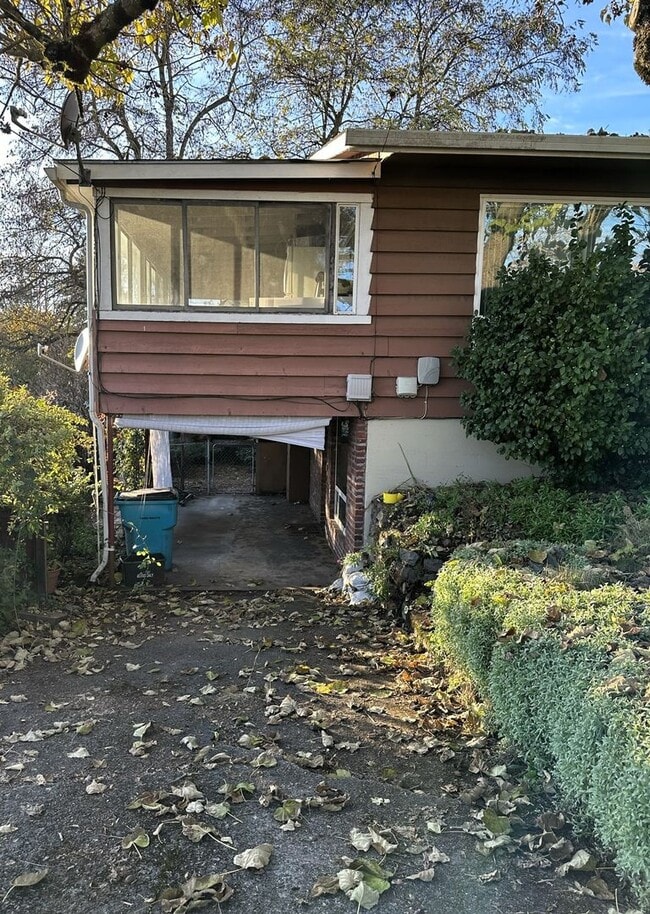 Photo - OS 1518 Unit 1518 B