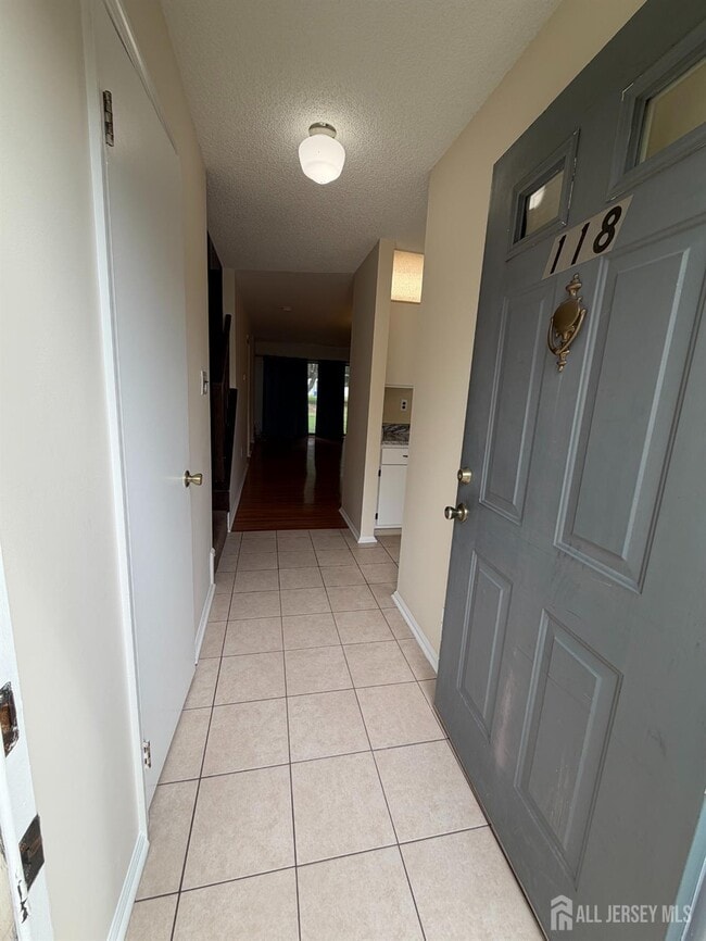 Photo - 118 Pear Tree Ln