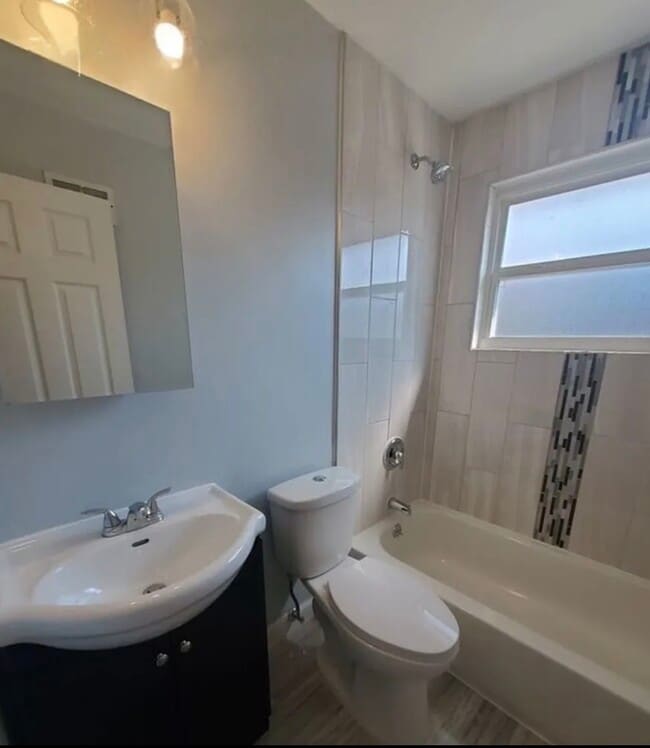 Photo - 7602 Pennsylvania Ave