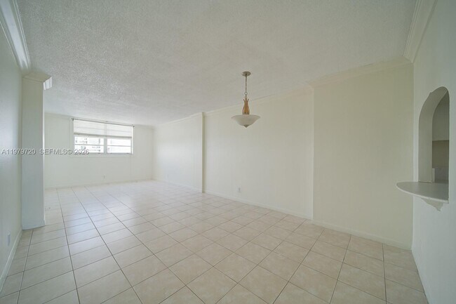Photo - 2903 N Miami Beach Blvd Unit 1006