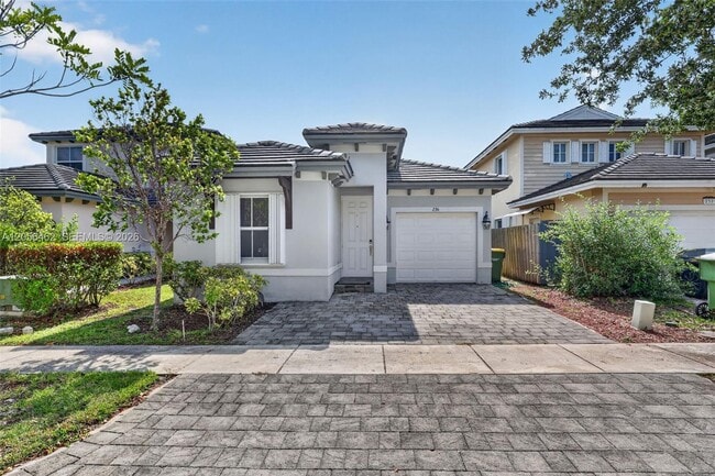Photo - 236 SE 32nd Ave