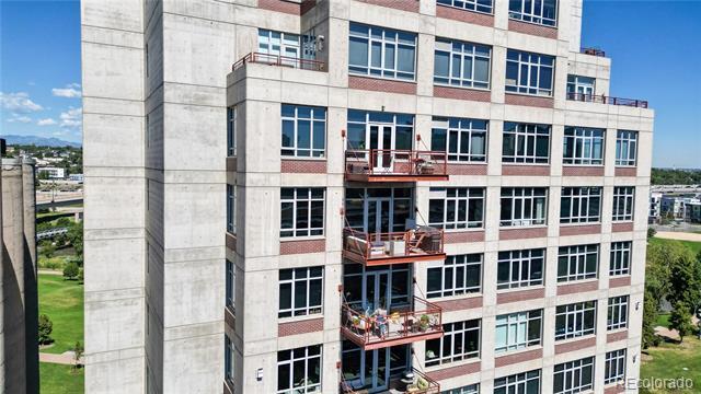 Photo - 2000 Little Raven St Unit 702