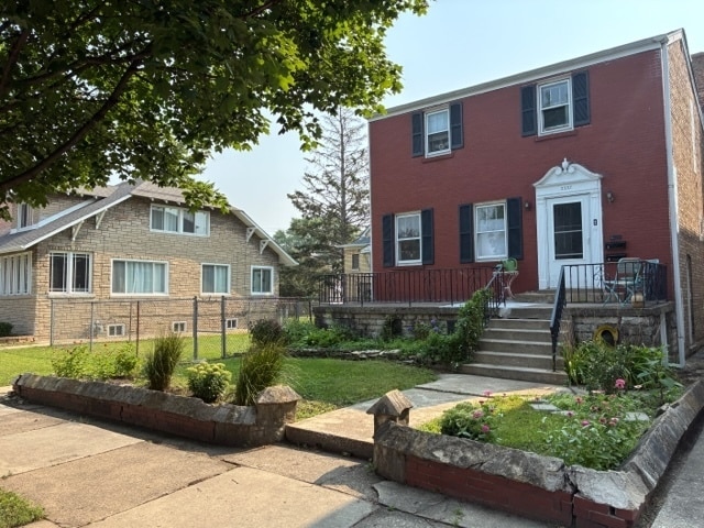 Building Photo - 2337 Ridgeland Ave