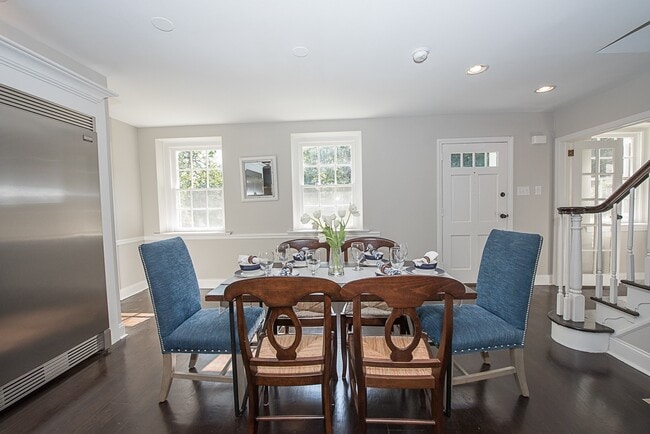 Photo - Luxury 4 Bed / 2.5 Bath Home - Great Wayne Location