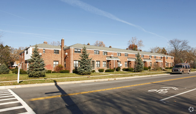 Building Photo - Chicago Townhomes