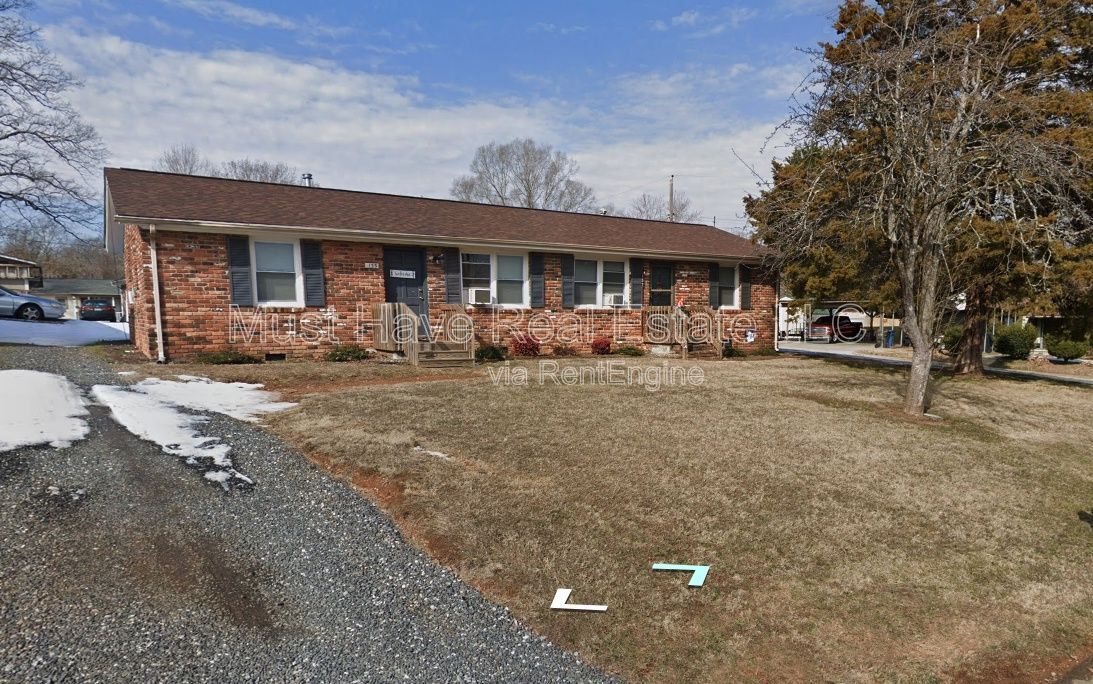 Photo - 137 18th St NW