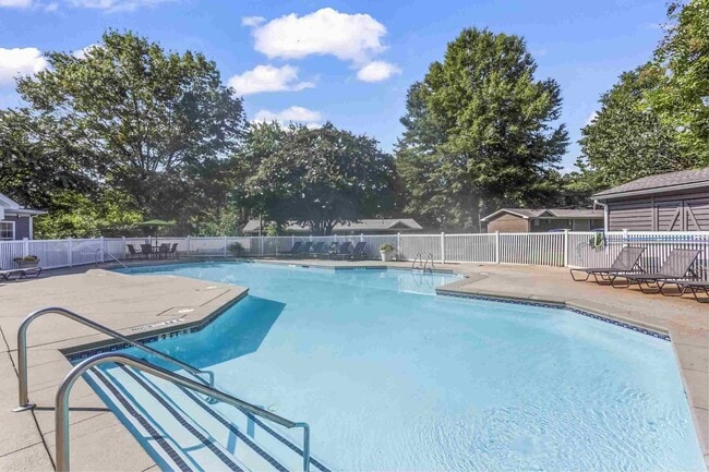 Eastlake Gardens