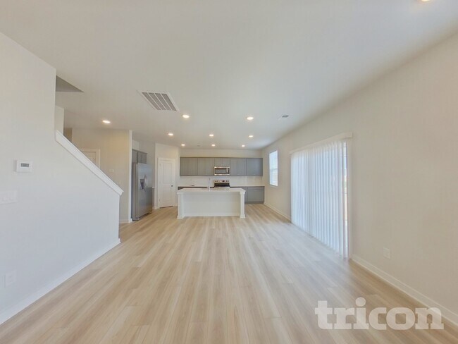 Photo - 2412 Appalachian Trl Dr