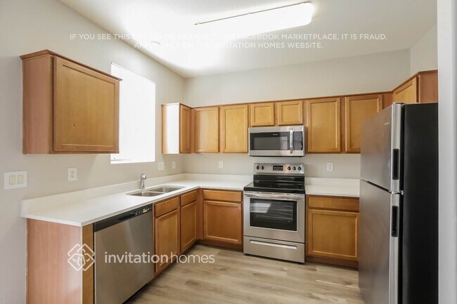 Photo - 3927 S 53rd Ave