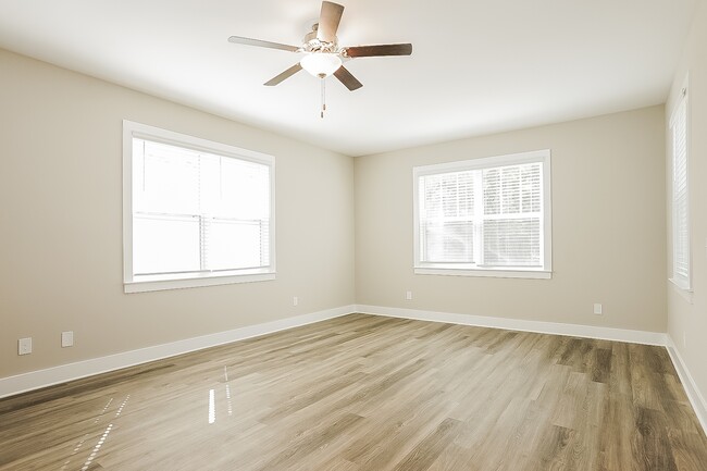 Photo - 1422 Feldspar Ct