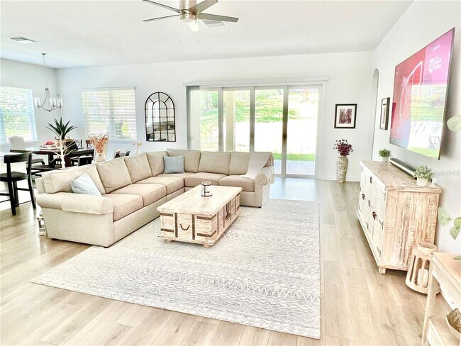 Photo - 1334 Belcher Dr