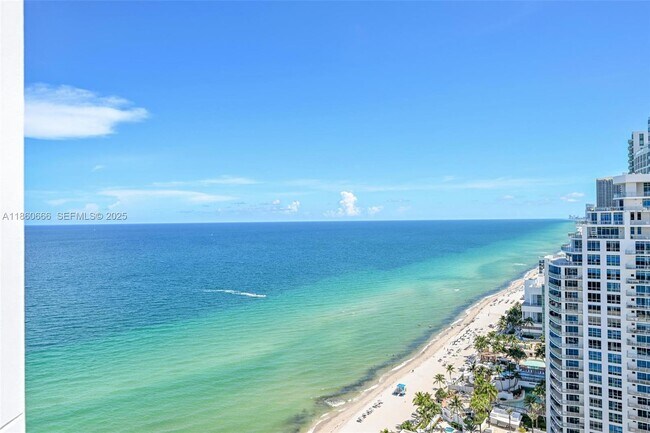 Building Photo - 3101 S Ocean Dr Unit 2807