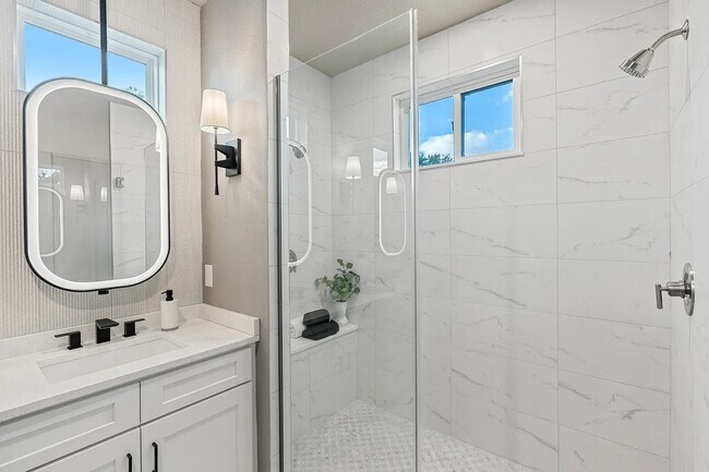 Photo - COLLEGE PARK EXECUTIVE HOME