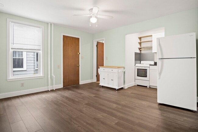 Photo - 135 Clifton St Unit 1