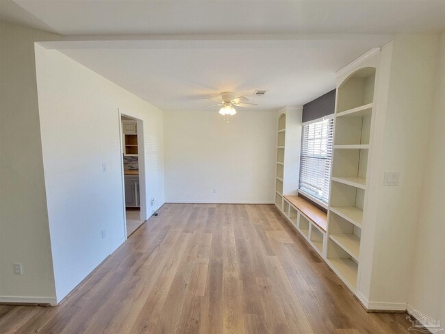 Photo - 1306 Pine Hill Cir