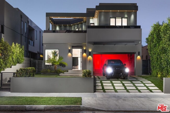 Photo - 736 N Curson Ave