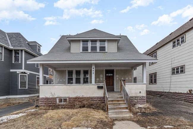 Photo - 3 Bed | 1 Bath in Heart of St. Paul