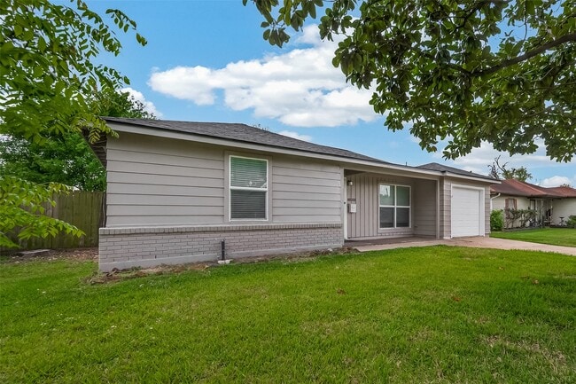 Photo - 1310 Belshire Rd