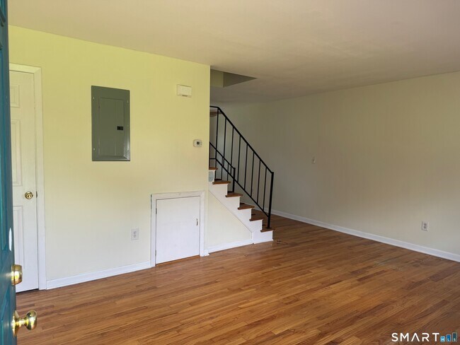 Photo - 855 Black Rock Tpke Unit 5