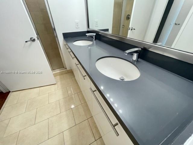 Photo - 90 SW 3rd St Unidad 4208