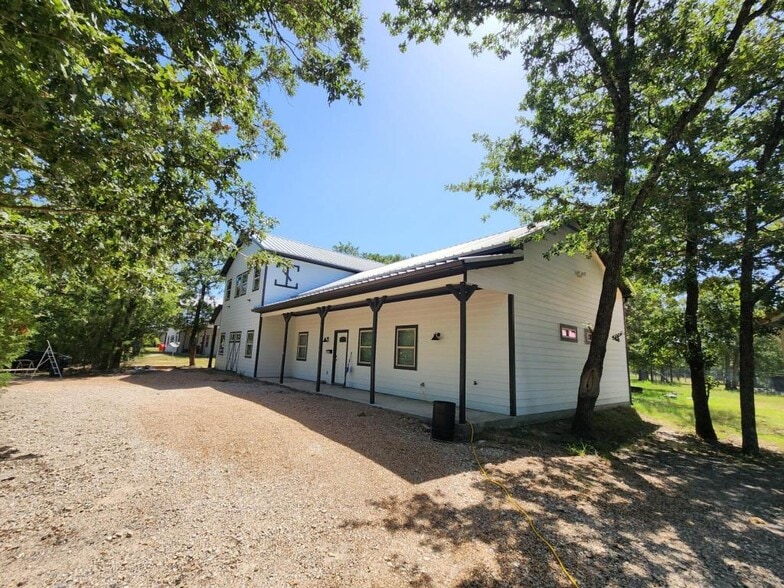 3933 John Sharp Pkwy