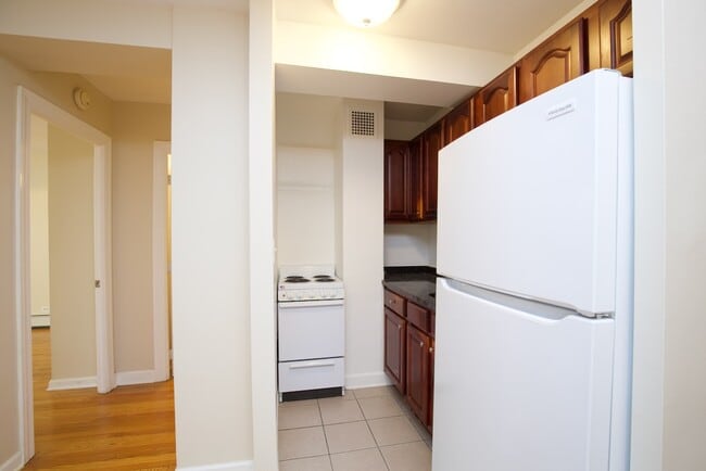 Photo - 4180 N Marine Dr Unit 1031