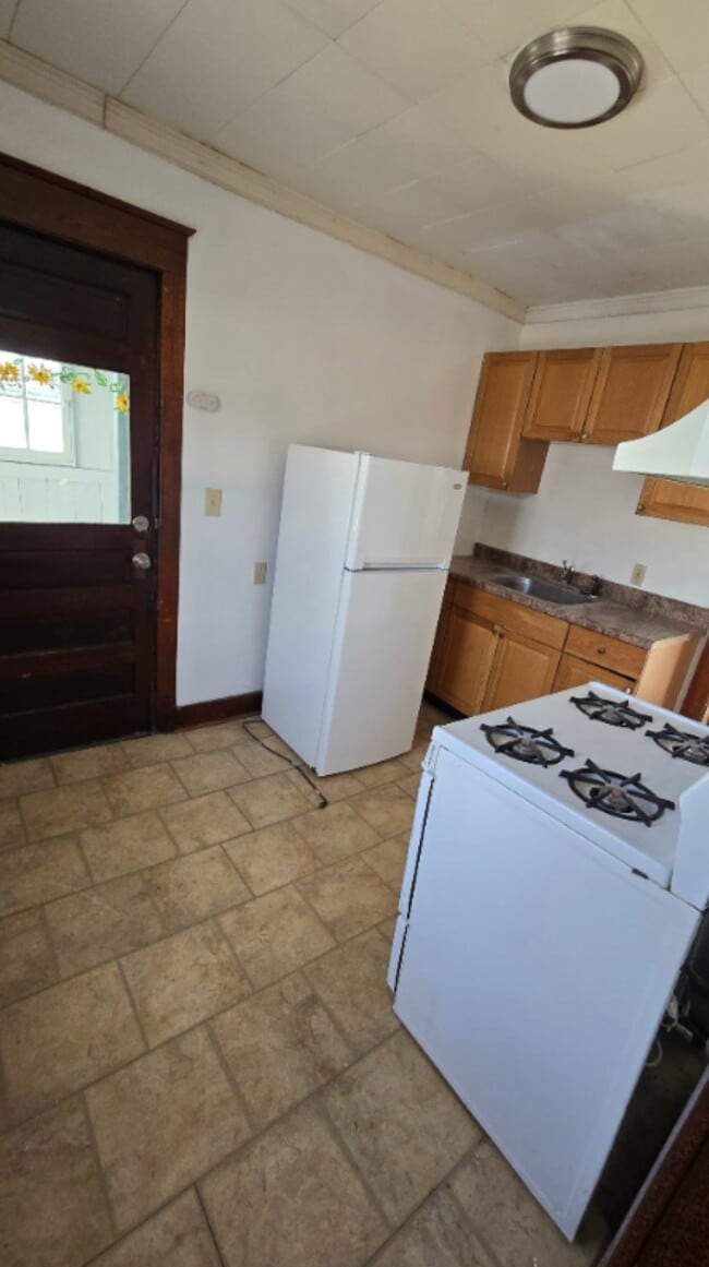 1706 Tracy St Unit 3R