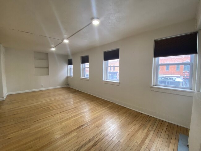 Photo - 609 St Joseph St Unit 9