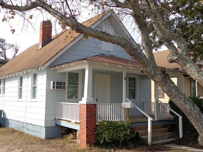 Building Photo - EAST OCEAN VIEW Rental