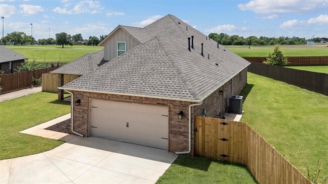 Photo - 1504 Sandpiper Ln