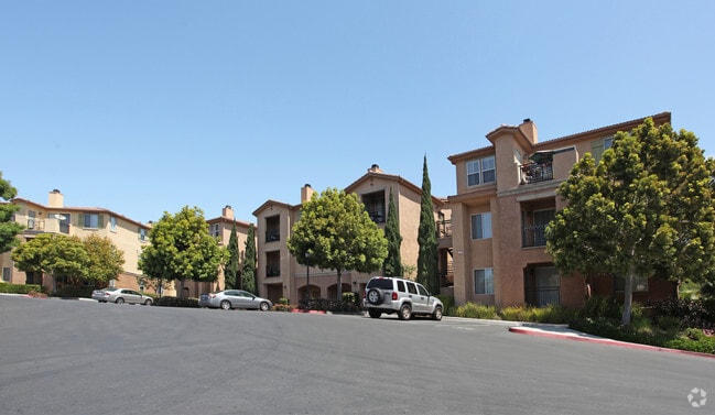 Photo - Carmel Pointe