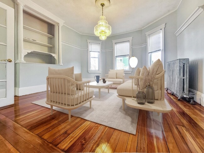 Photo - 110 Howland St Unit 2