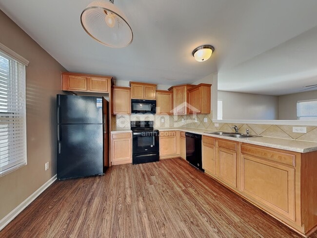 Photo - 15709 Lakepoint Forest Dr