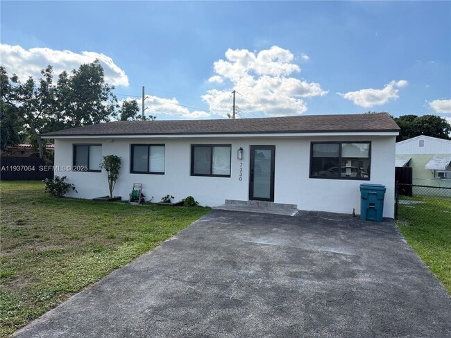 Photo - 7330 SW 11th St