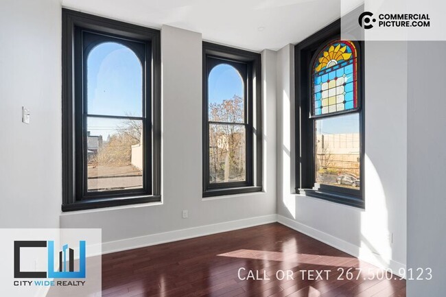 Building Photo - 929 Marlborough St Unit 15