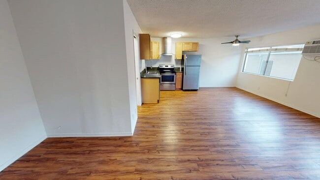 Photo - Wilshire Regency Apts.