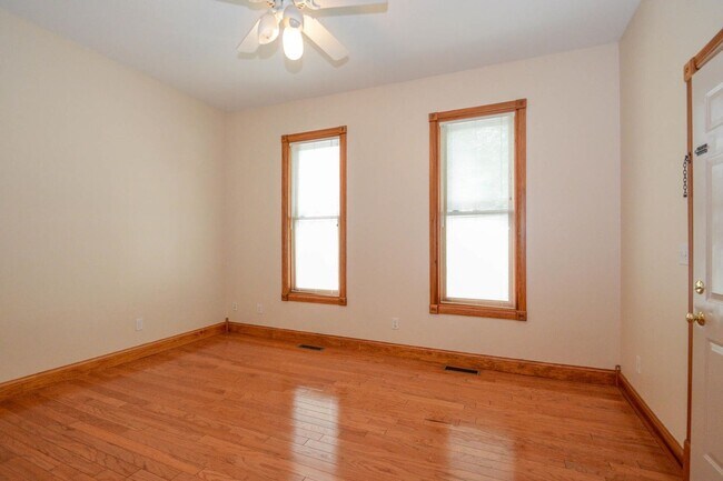 Photo - 536 N Lincoln St Unidad #2