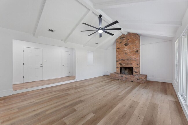 Photo - READY NOW! UPDATES GALORE!