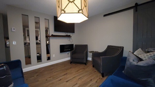 15-17 Otis Ct Unit 17