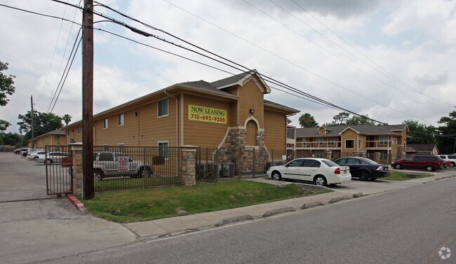 Photo - Village Park North Apartments