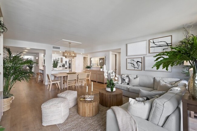 Building Photo - 141 Crandon Blvd Unit 446