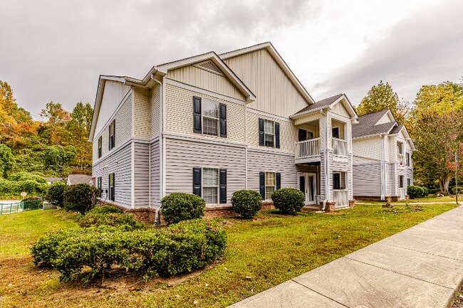 Photo - 585 Franklin Grove Church Rd Unit 5G