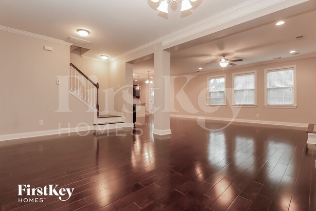 Photo - 373 Fox Ridge Ln