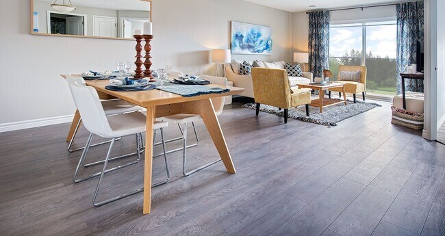 Photo - 996 Paisley Rd