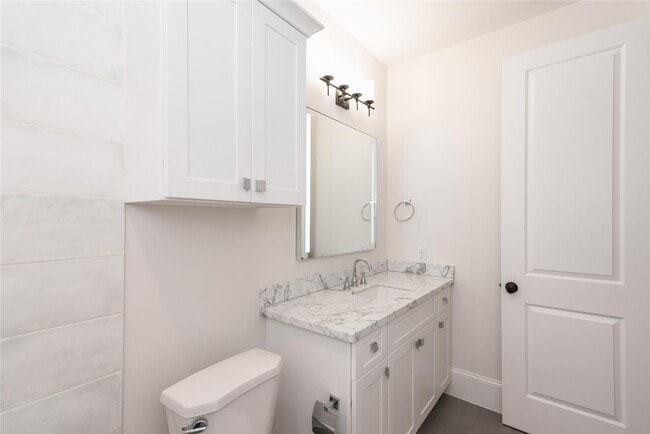 Photo - 3821 N Braeswood Blvd