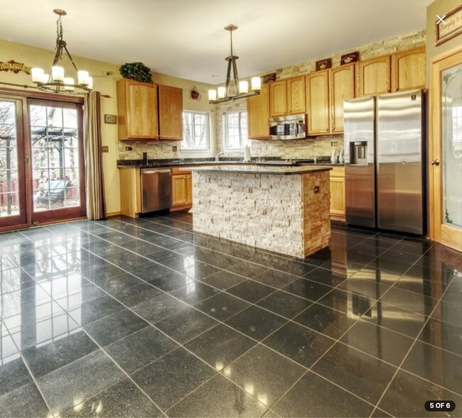 Photo - 1018 Jewelflower Ln