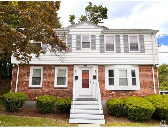 Building Photo - 15 Alpheus Rd Unit 2 Rental