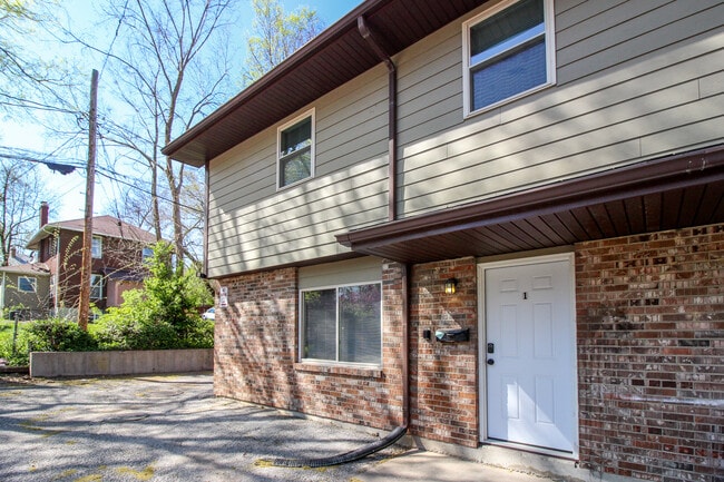 Outside entrance - 405 Mimosa Ct Unit 405 Mimosa