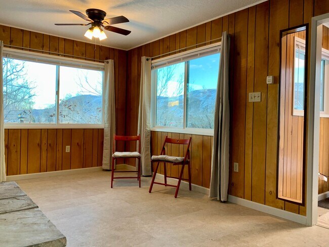 Photo - 107063 US-395